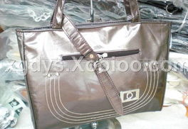 揭秘17家廠(chǎng)家直銷(xiāo) 從外單商品到二手包銷(xiāo)售的全新消費(fèi)趨勢(shì)